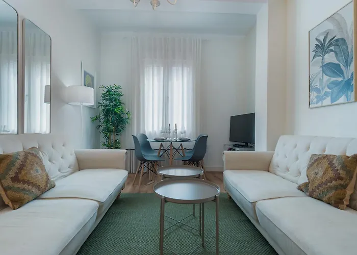 Apartamento Stunning 3br 2bth Plaza De Cuba Sevilla