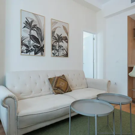 Apartment Stunning 3br 2bth Plaza De Cuba *